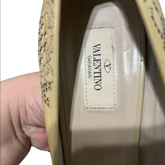 Valentino Garavani Peeptoe Heels Size:US10 ( 40.5 EU) - Picture 5 of 5